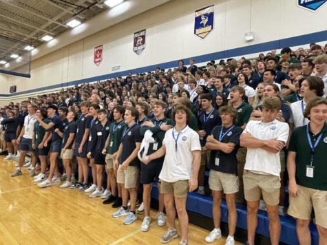 Student Government Organizes, Leads First Pep Rally of School Year