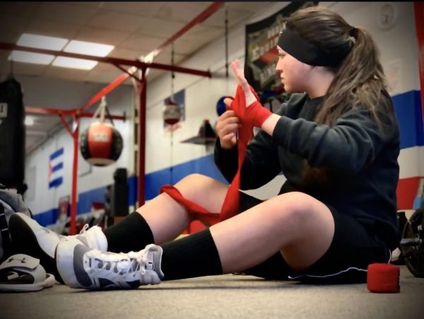 Senior Arisandy Borquez Competes, Learns From Her Love of Boxing
