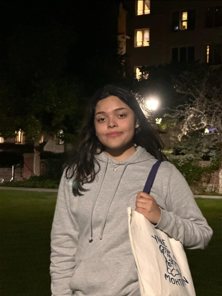 Senior Daffne Gutierrez Selected for Fly-in College Visits to Yale, Amherst, Bowdoin