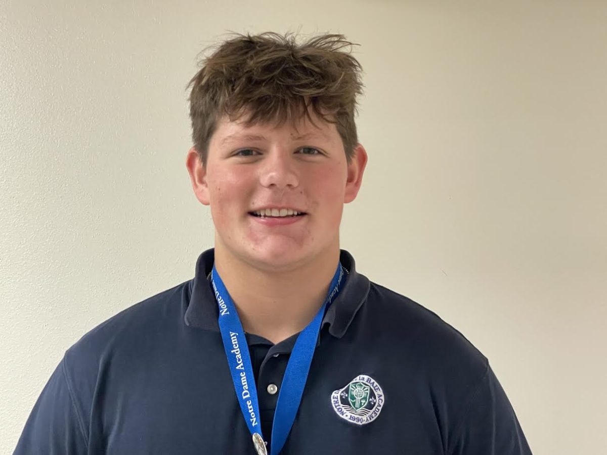 Junior Richie Flanigan Commits to Play Football at University of Notre Dame