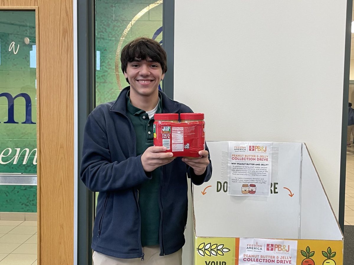 Nik Janas Organizes Peanut-Butter-and-Jelly Drive for Feeding America