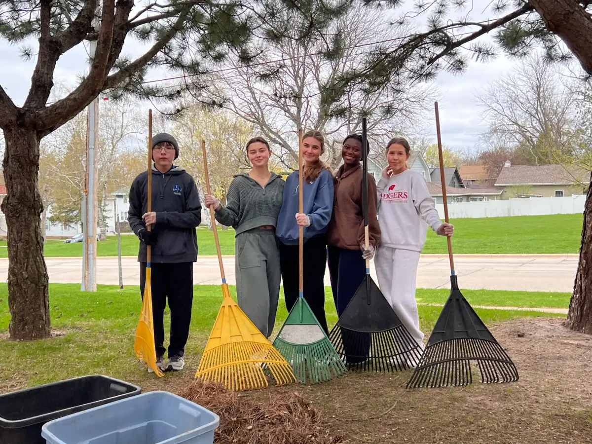 Students, Staff Deliver 2,425 Hours of Service on Annual Service Day